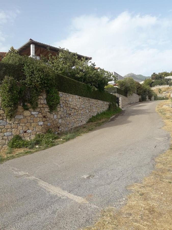 Kelly'S Villa In Stoupa Neokhorion  Exterior photo